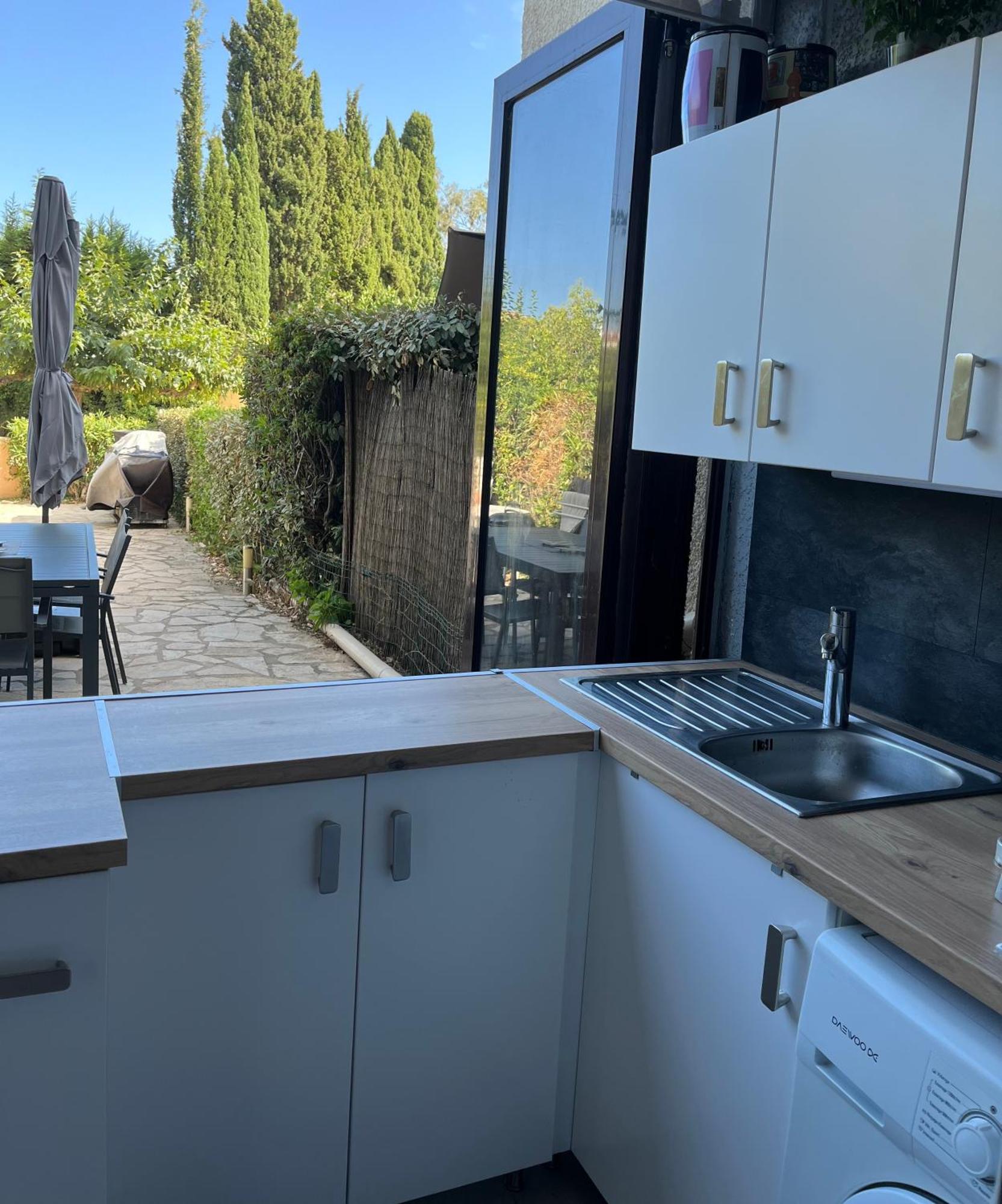 Calme Et Confort En Rez-De-Jardin La Londe-les-Maures Eksteriør bilde